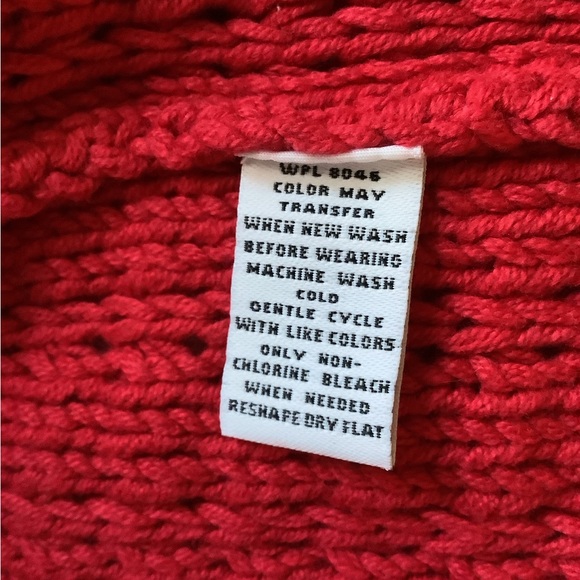 Style & Co Beautiful 🌹NWT Red Snap Button Sweater. - Picture 11 of 14